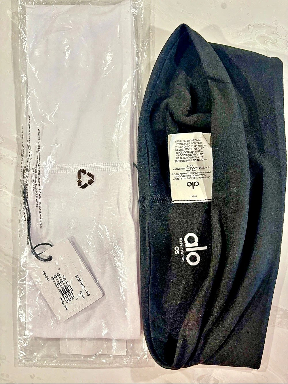 Alo Black & White Headband NWT